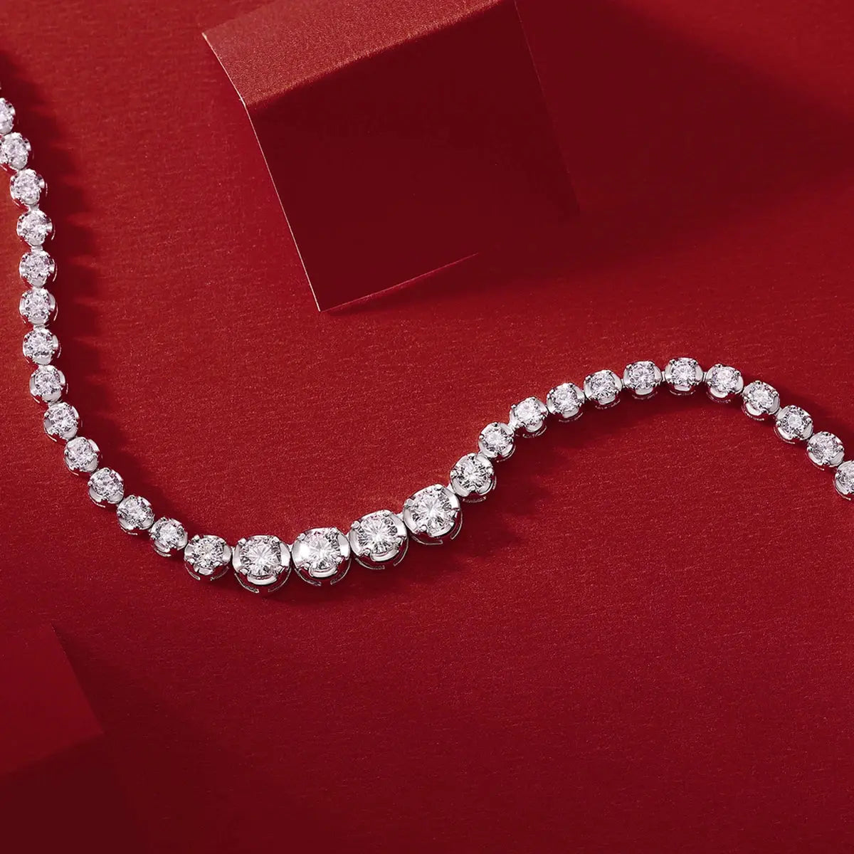 JIUZUAN 925 silver moissanite necklace 4mm casual fashion light luxury women's senior gift with certificate authentication Shakespare